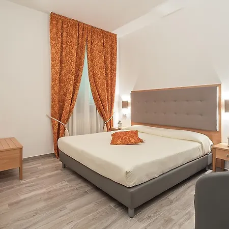 Hotel Il Buongustaio Massa (Tuscany)